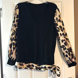 Women’s texture top